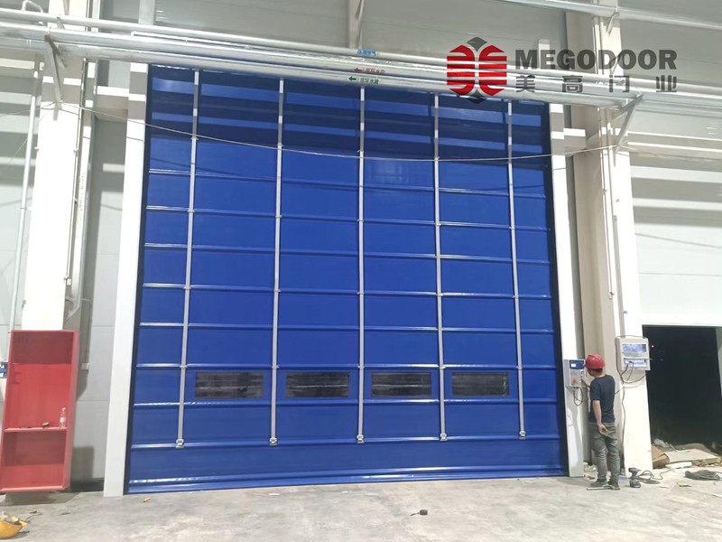 南通出货口专用地磁感应快速堆积门：高效通行与强风防护的完美结合插图