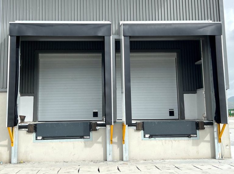 南通冷库保温充气式门封：高效装卸与卓越保温的完美结合缩略图