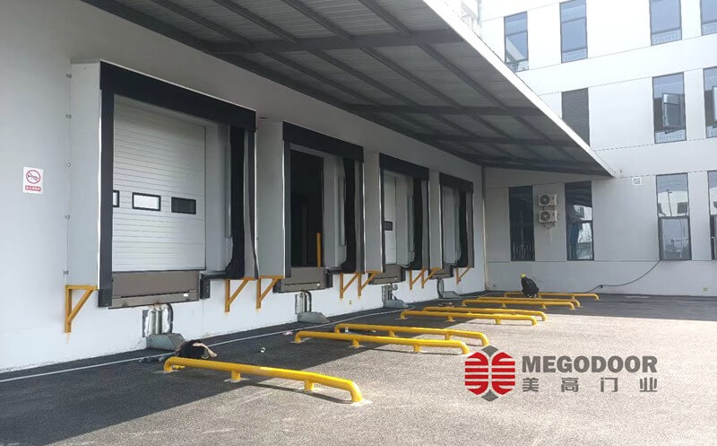 南通充气式门封如何助力冷链节能降耗？缩略图